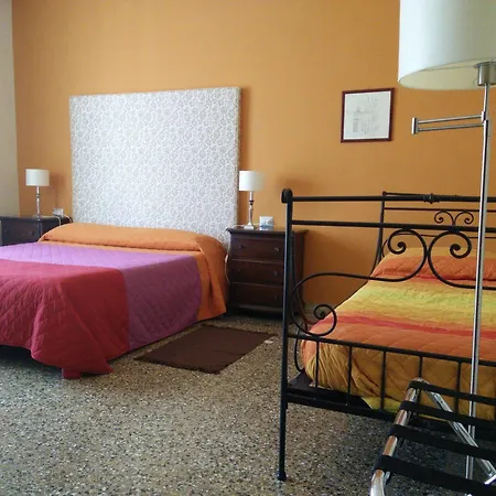 Vendégház Al Porto Di 4*