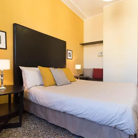 Al Porto Di 4* كالياري